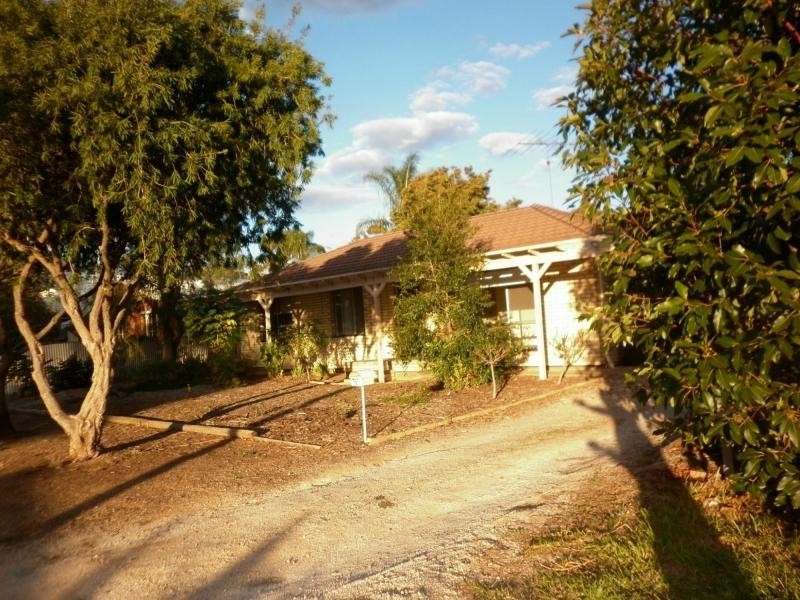 13 Jennifer Square, Evanston Park SA 5116