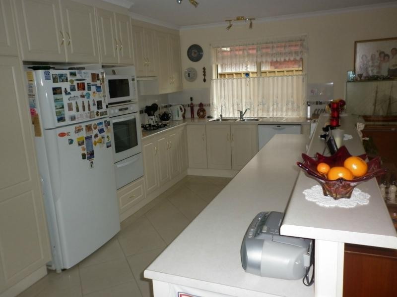 21 Britha Avenue, Evanston SA 5116