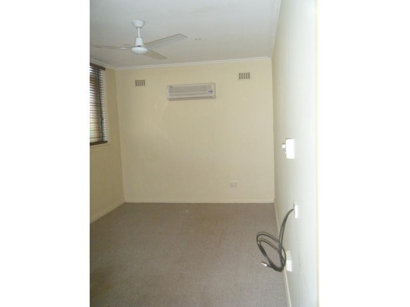 24 Barton Street, Blair Athol SA 5084