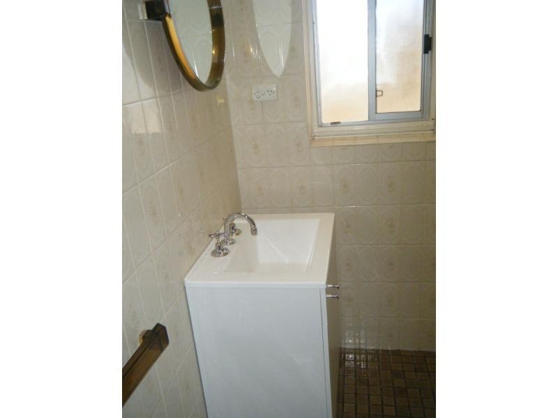 24 Barton Street, Blair Athol SA 5084