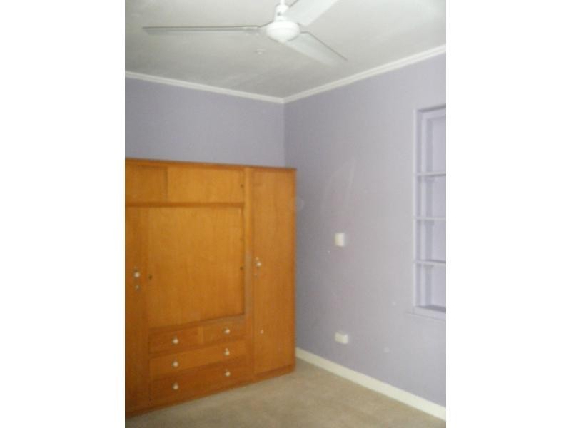 24 Barton Street, Blair Athol SA 5084