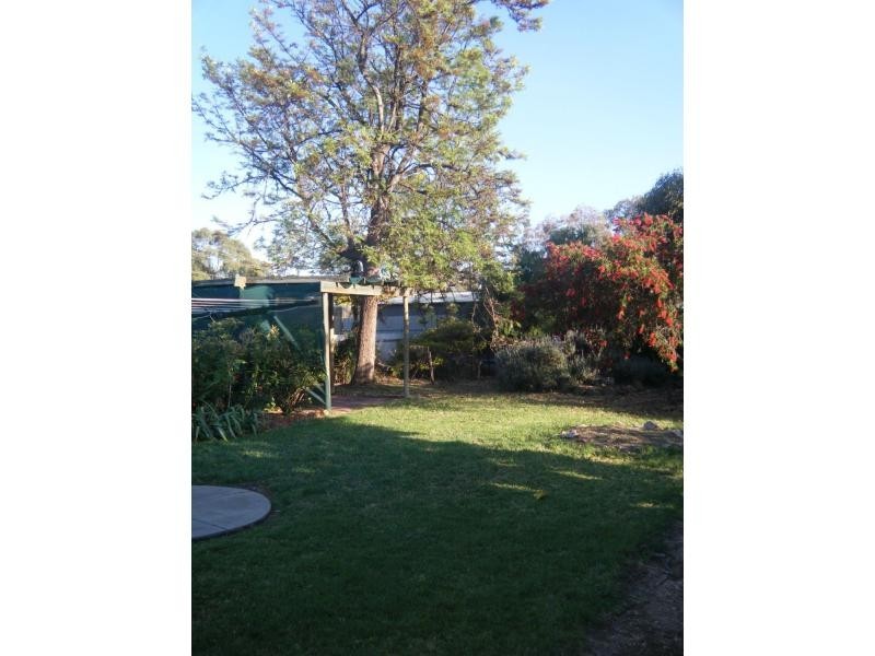 24 Barton Street, Blair Athol SA 5084
