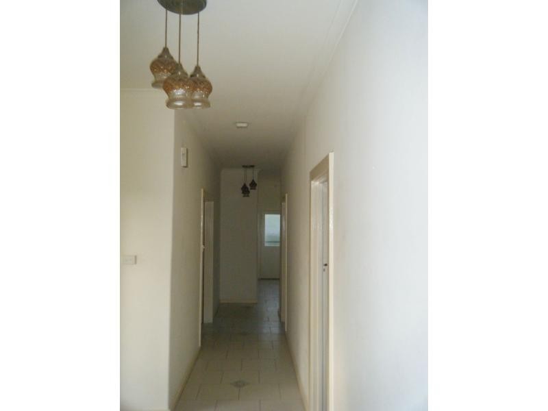 12 Fourth Street, Wingfield SA 5013