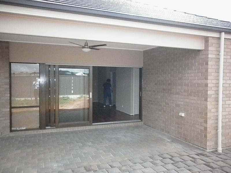 8 Lodge Way, Blakeview SA 5114