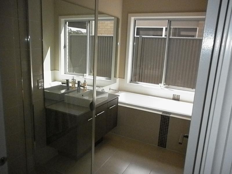 8 Lodge Way, Blakeview SA 5114