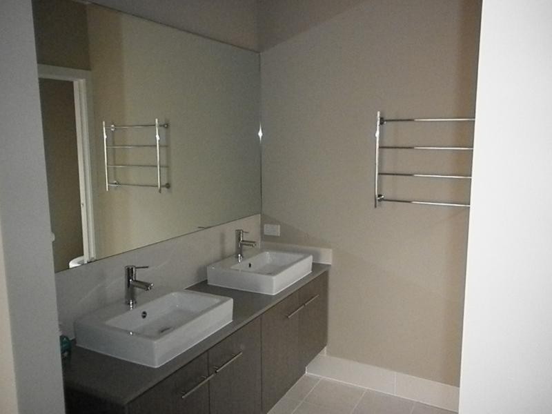 8 Lodge Way, Blakeview SA 5114