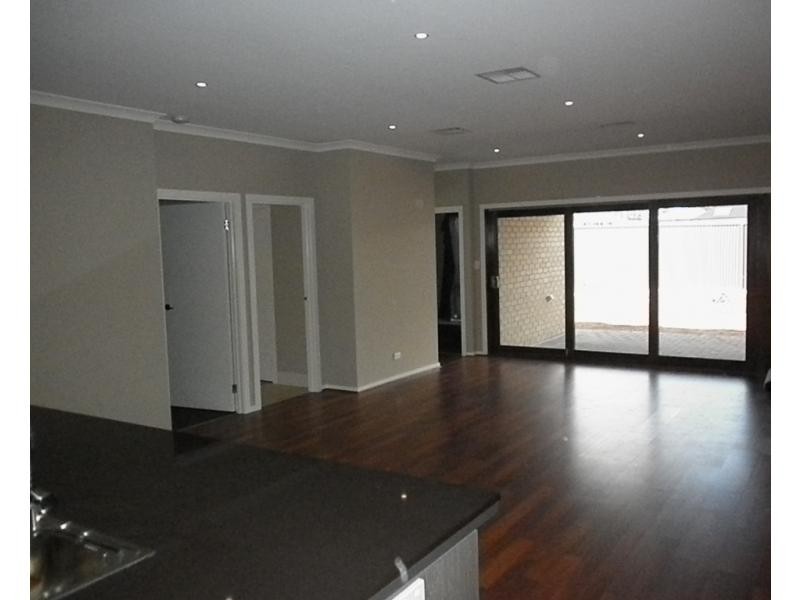 8 Lodge Way, Blakeview SA 5114