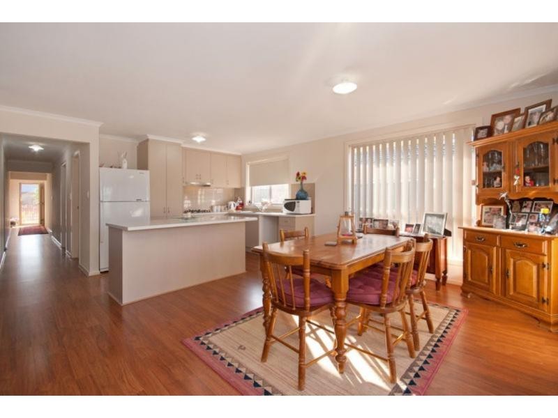 11 Burley Griffin Drive, Andrews Farm SA 5114