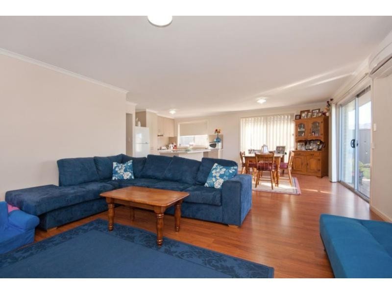 11 Burley Griffin Drive, Andrews Farm SA 5114