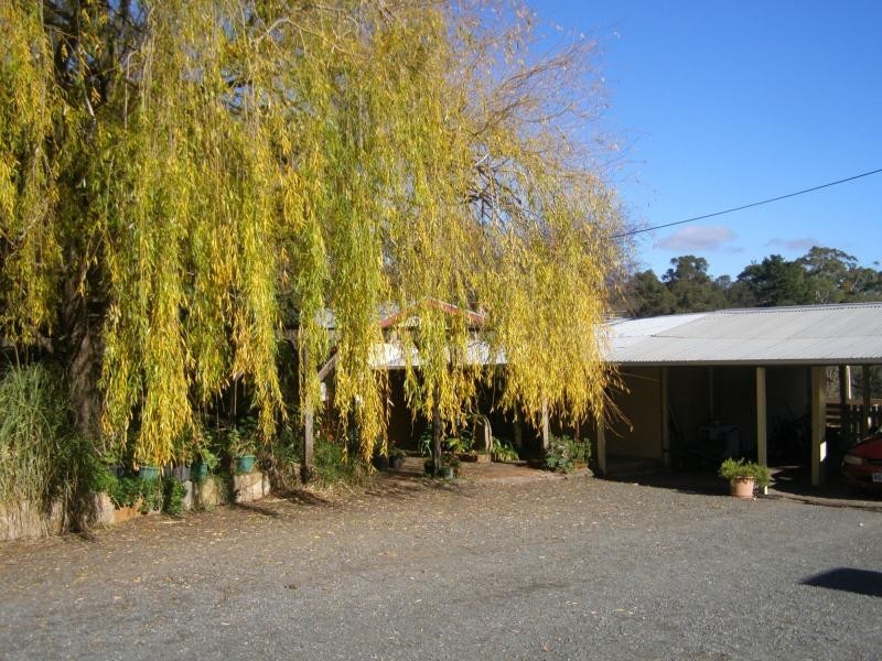 402 Deloraine Road, Kersbrook SA 5231
