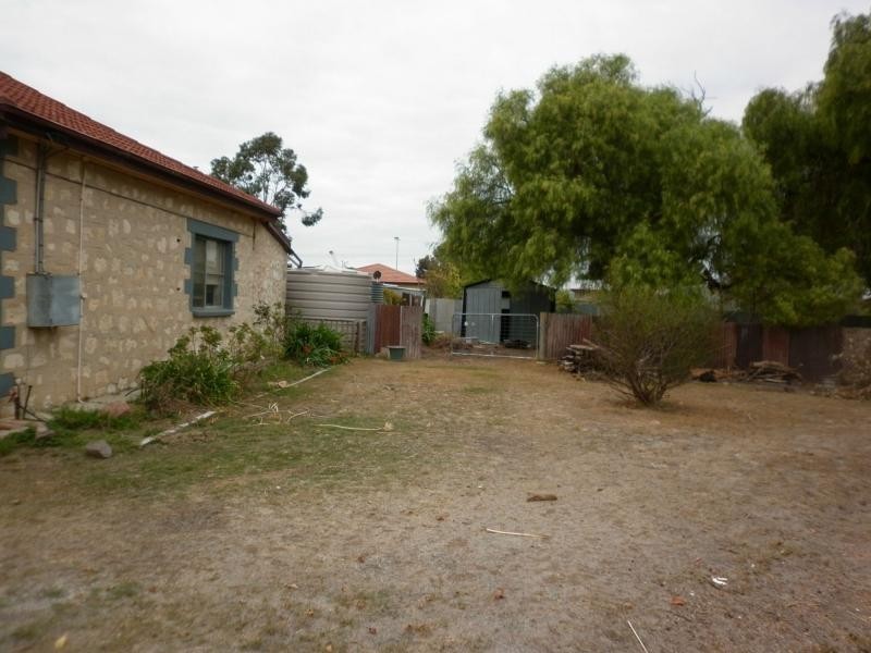 3 Peake Terrace, Coonalpyn SA 5265