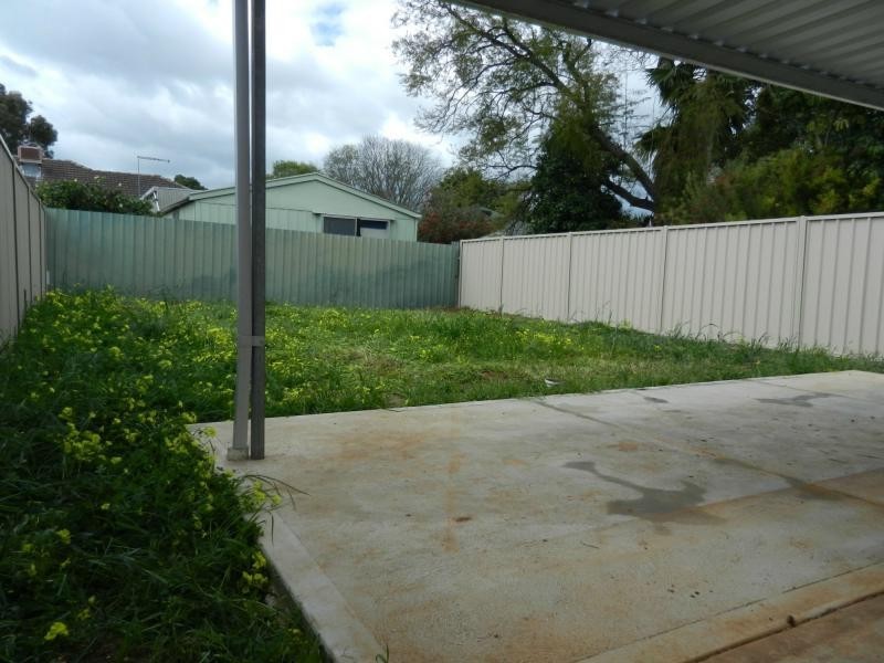 96 Nelson Road, Valley View SA 5093