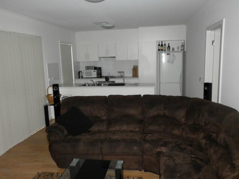 Villa 6/77 Chelleston Road, Munno Para West SA 5115