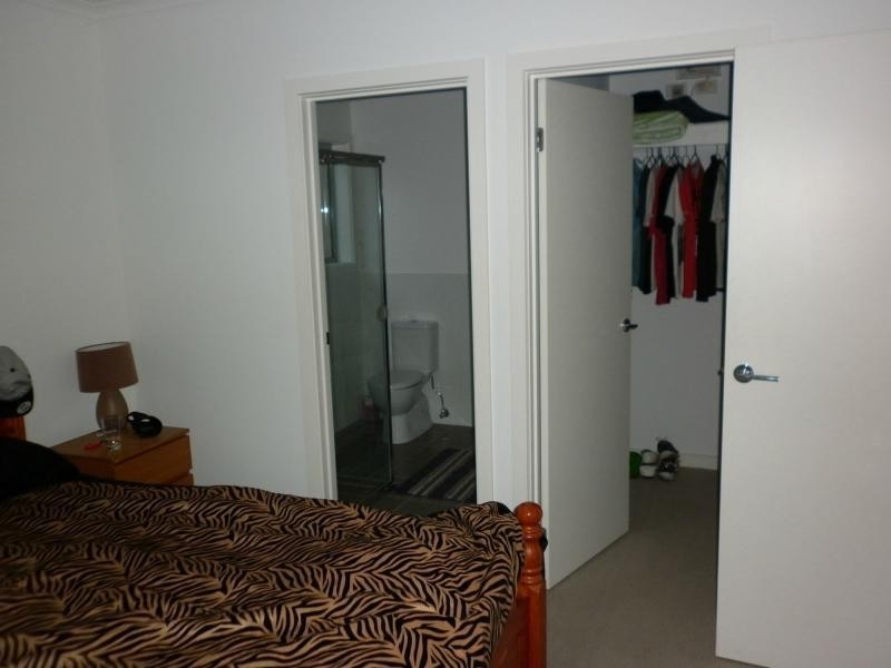 Villa 6/77 Chelleston Road, Munno Para West SA 5115