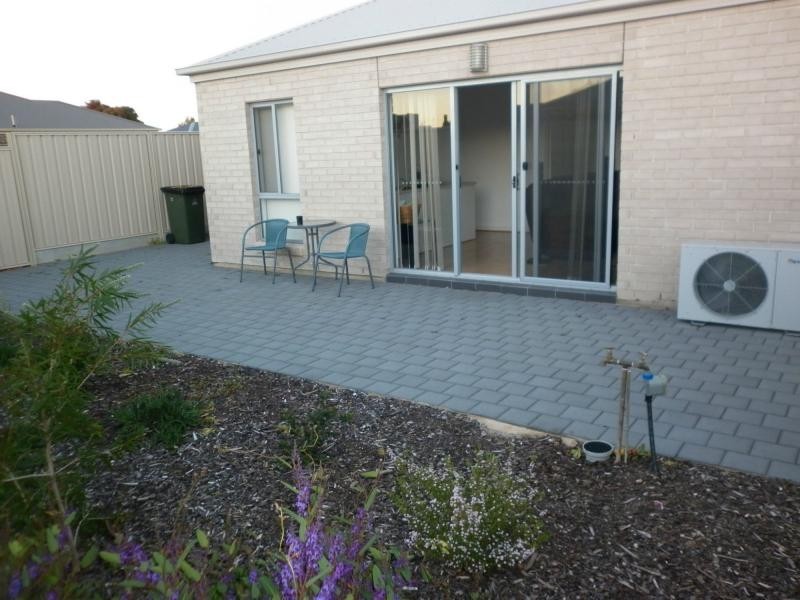 Villa 6/77 Chelleston Road, Munno Para West SA 5115