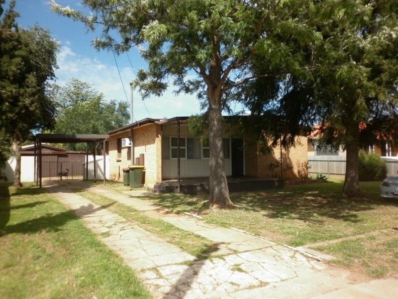 32 Longbridge Road, Davoren Park SA 5113