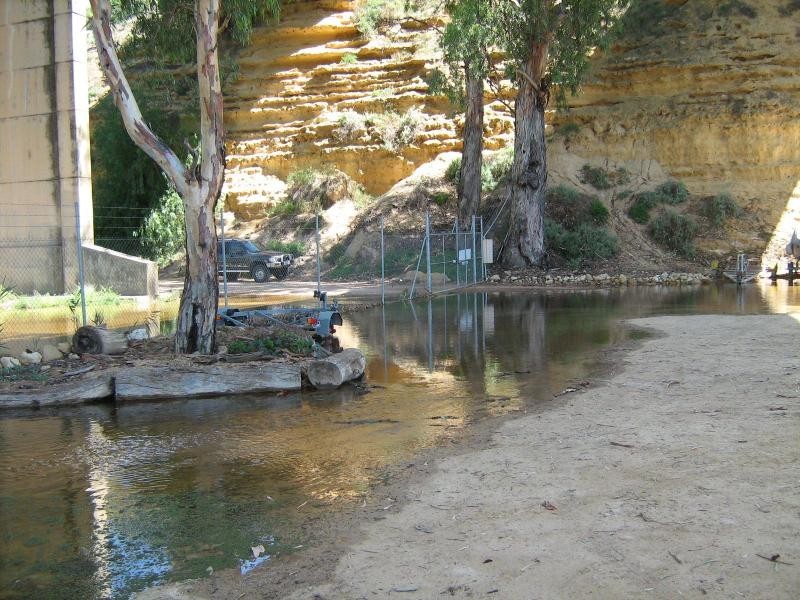 45 The Parade, Blanchetown SA 5357