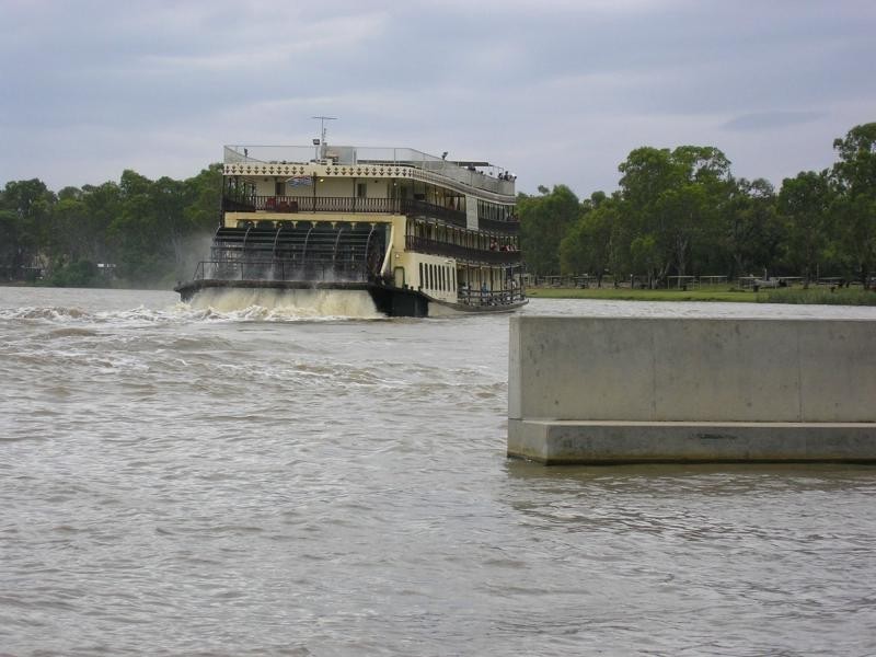 45 The Parade, Blanchetown SA 5357