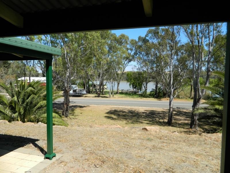 218 East Front Road, Cowirra SA 5238