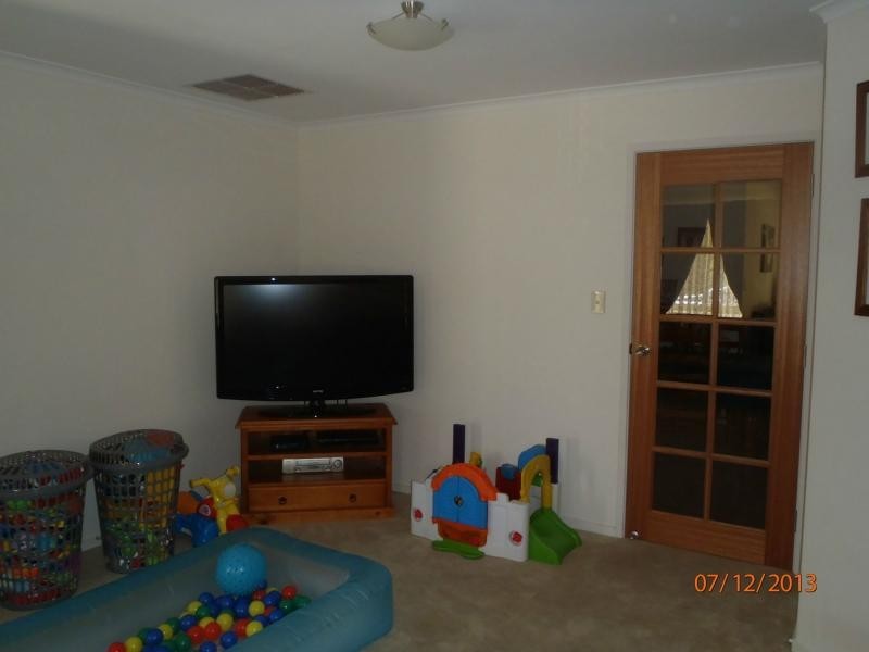 16 Whiteman Road, Williamstown SA 5351