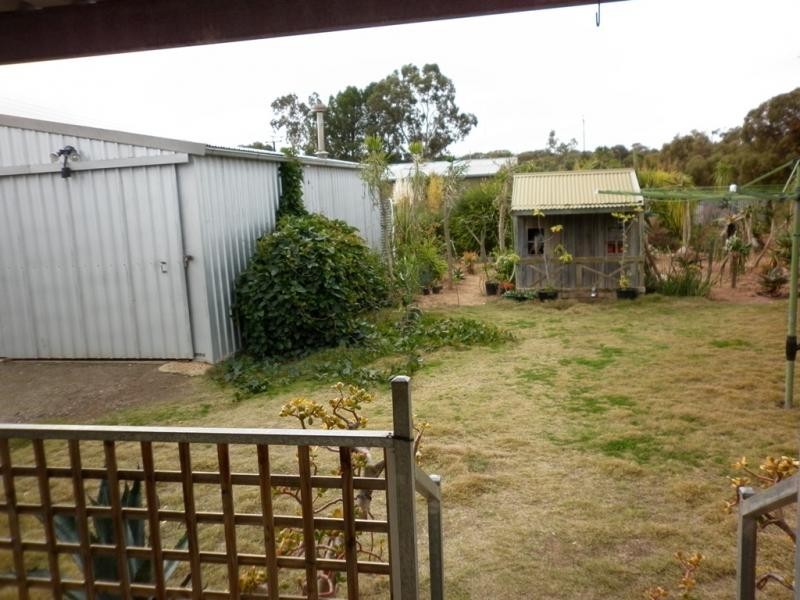 23 Railway Terrace, Peake SA 5301