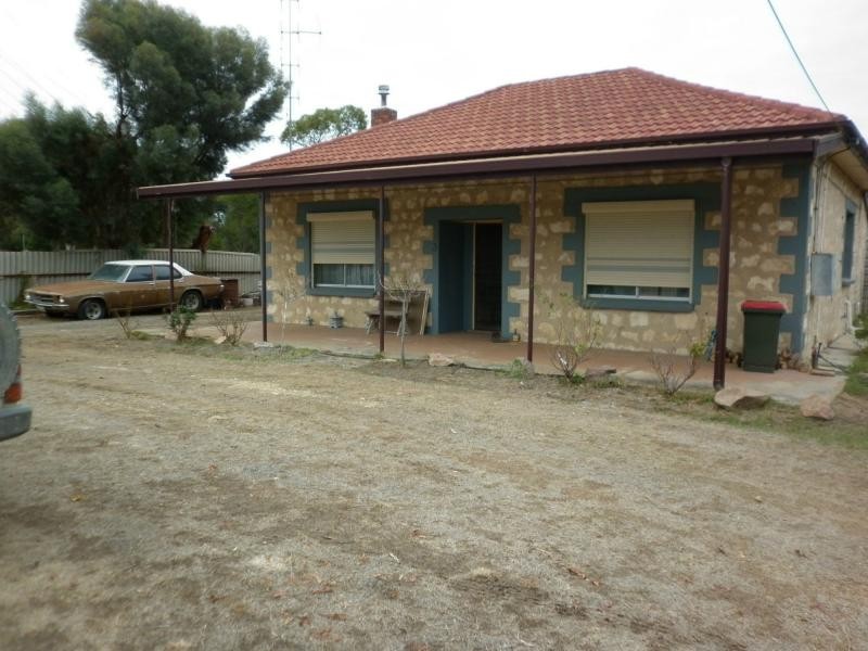 3 Peake Terrace, Coonalpyn SA 5265