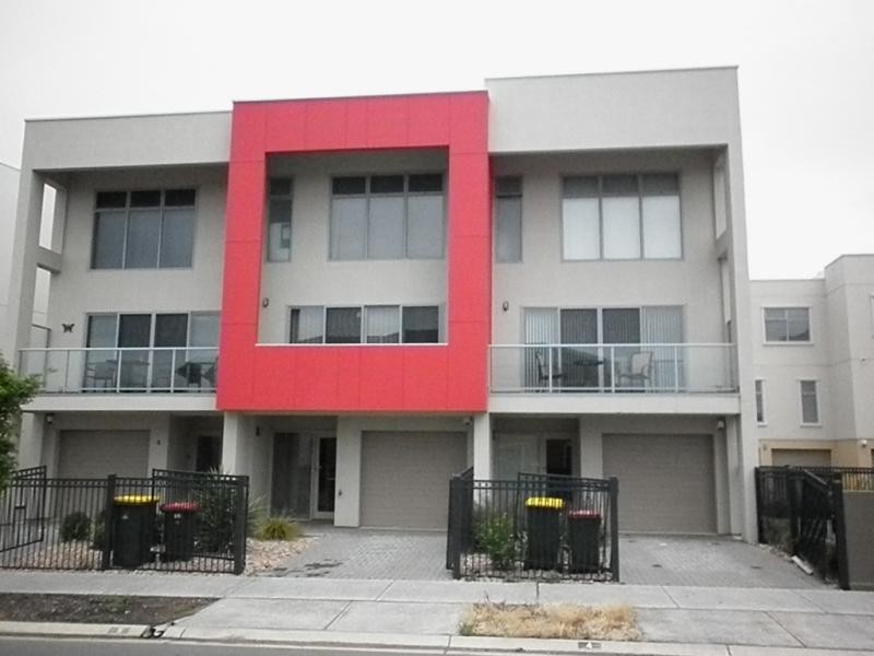 Unit 4/1 St Kitts Place, Mawson Lakes SA 5095