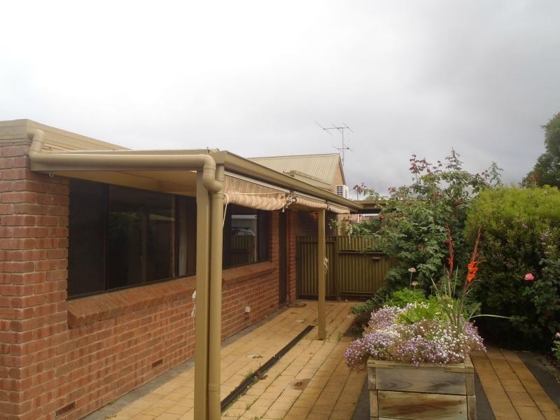 Unit 2/15 Ashbourne Road, Strathalbyn SA 5255