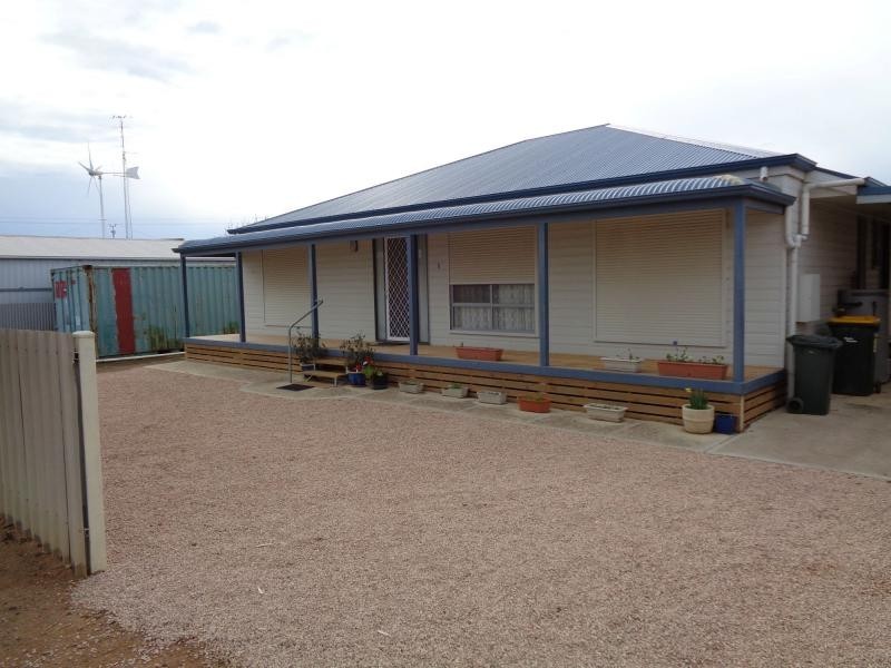 1 Thompson Street, Wallaroo SA 5556