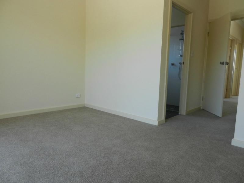 96A Nelson Road, Valley View SA 5093