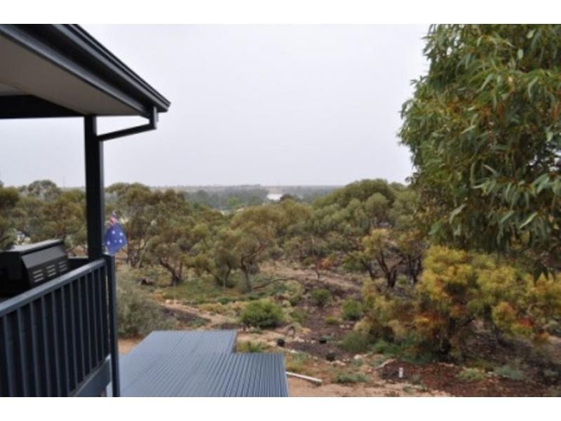 13 North Terrace, Blanchetown SA 5357