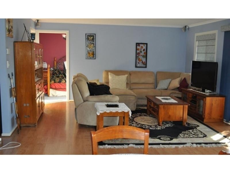 13 North Terrace, Blanchetown SA 5357
