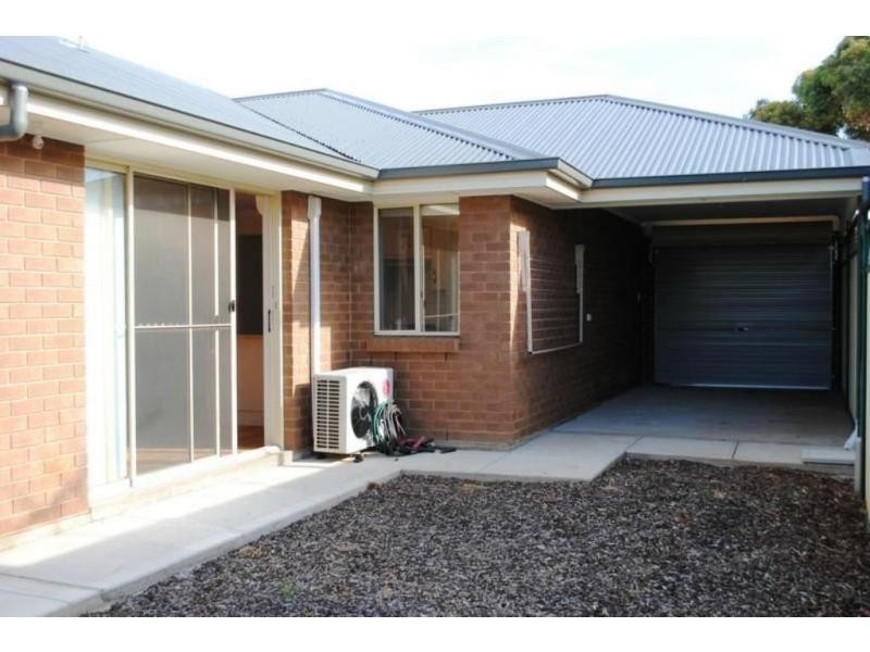 2 Robins Street, Elizabeth Downs SA 5113