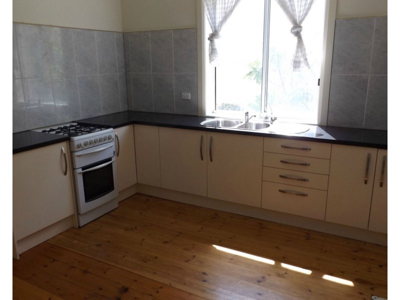 5 KELMSCOTT Street, Rosewater SA 5013