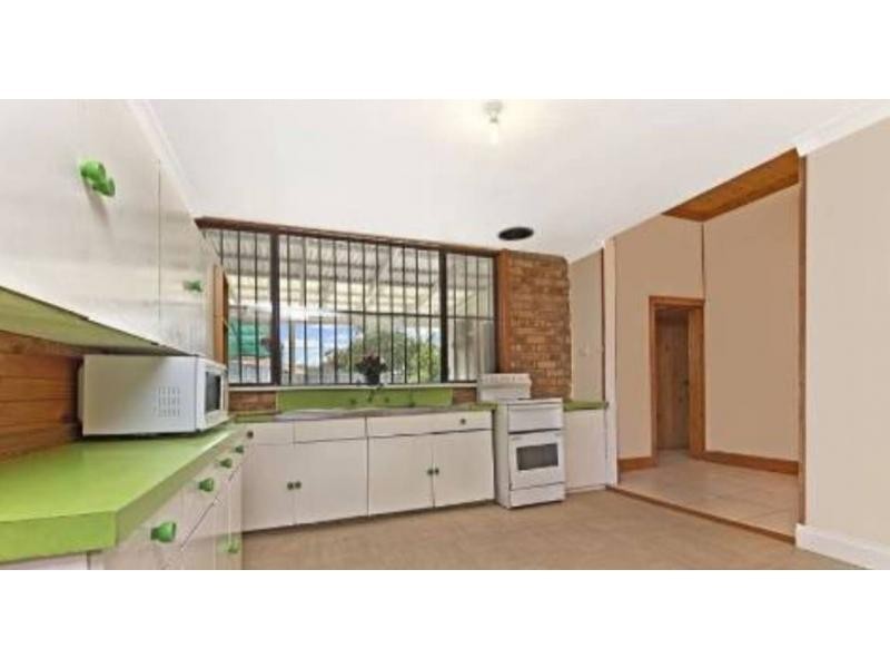 32 CLEVELAND Terrace, Ottoway SA 5013