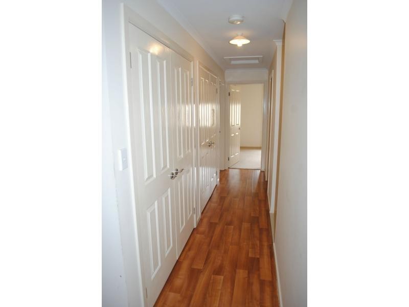 4 SEMMENS Crescent, Freeling SA 5372