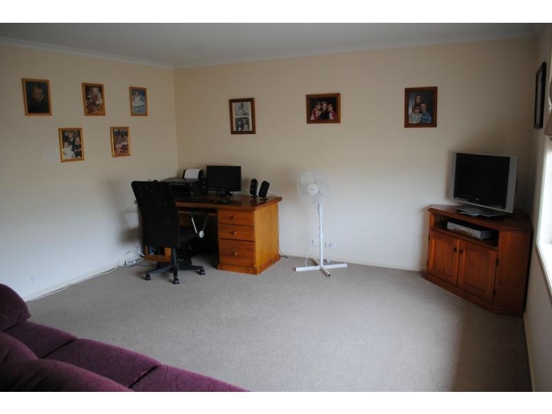 4 SEMMENS Crescent, Freeling SA 5372