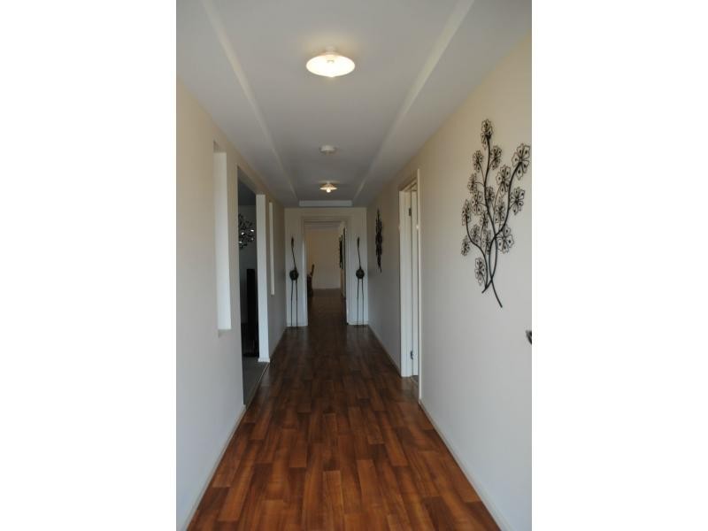 4 SEMMENS Crescent, Freeling SA 5372