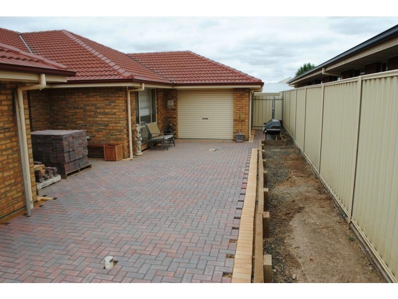 4 SEMMENS Crescent, Freeling SA 5372