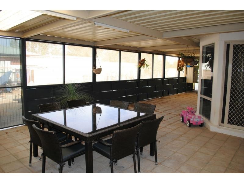 44 JEMALONG Drive, Roseworthy SA 5371