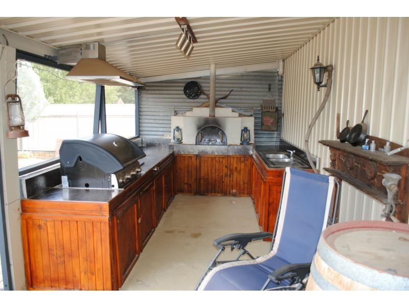 44 JEMALONG Drive, Roseworthy SA 5371