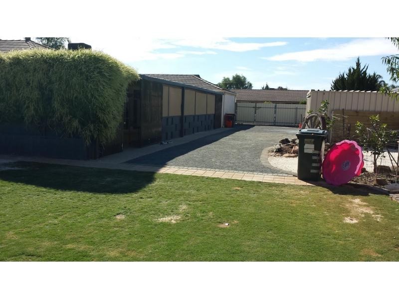 44 JEMALONG Drive, Roseworthy SA 5371