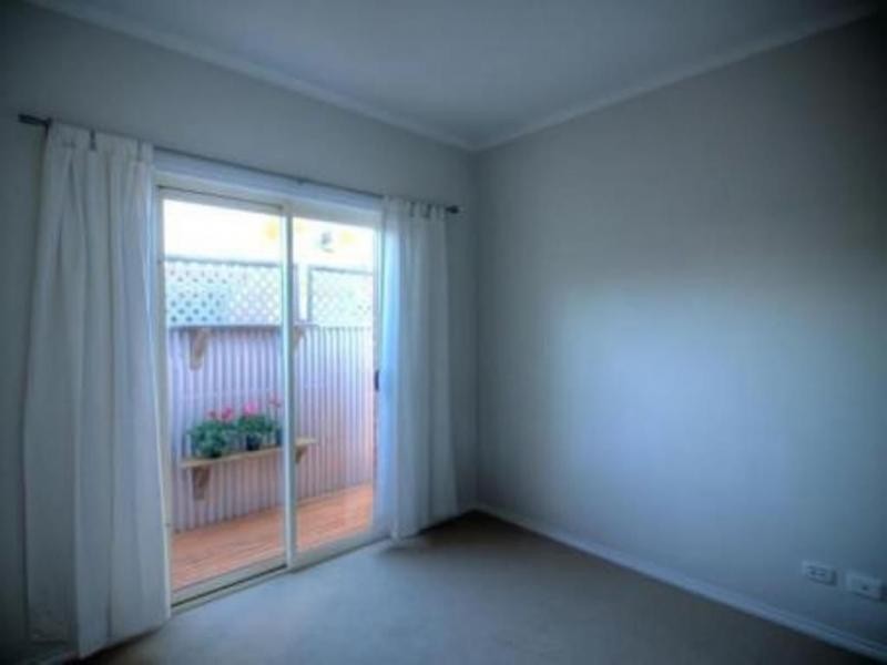 68 Emily Street, Birkenhead SA 5015