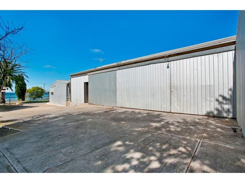 36 Esplanade, Point Turton SA 5575