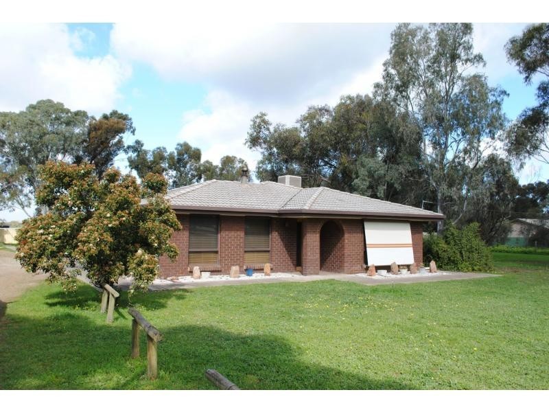 220 Hayman Road, Lewiston SA 5501