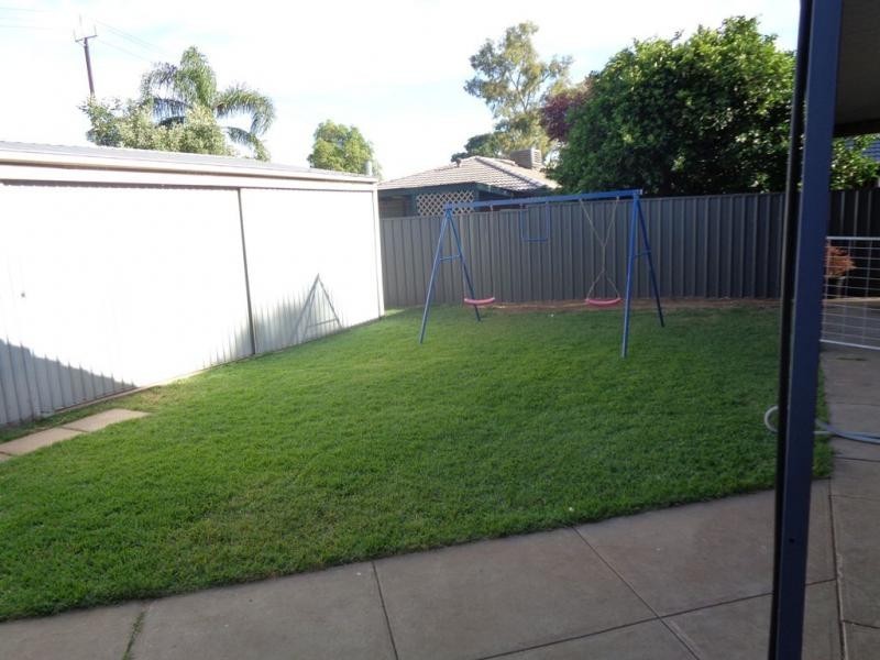 31 Justinian Street, Elizabeth Downs SA 5113