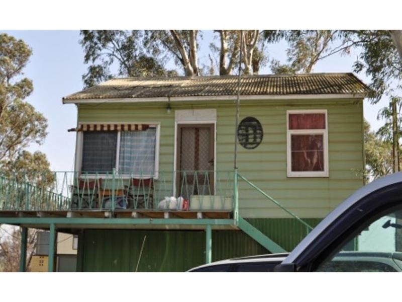 86 Docs Road, Blanchetown SA 5357