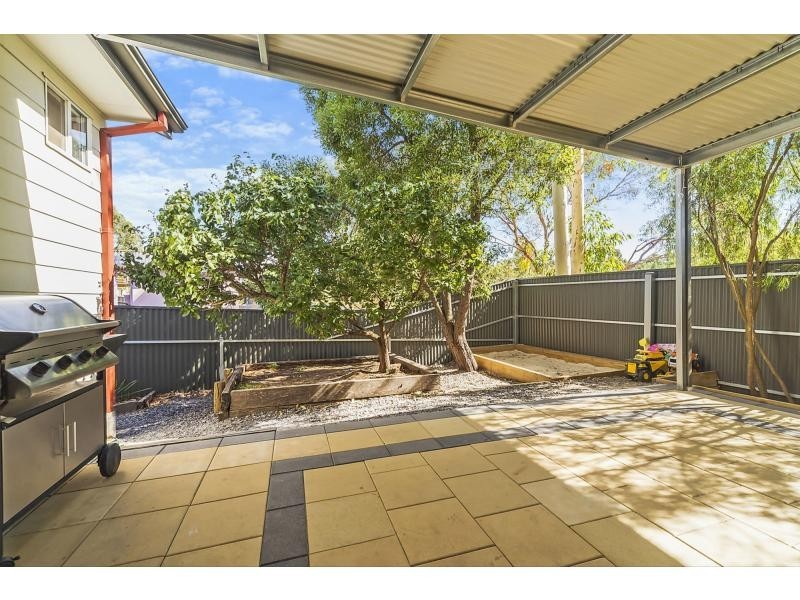 11 WHITEMAN ROAD, Williamstown SA 5351