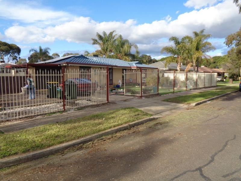 15 ROGERS STREET, Paralowie SA 5108