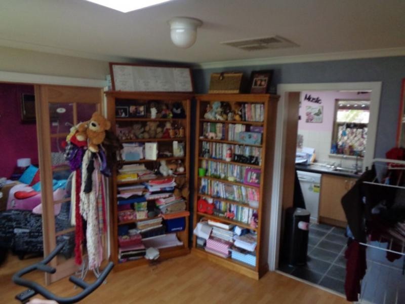 15 ROGERS STREET, Paralowie SA 5108